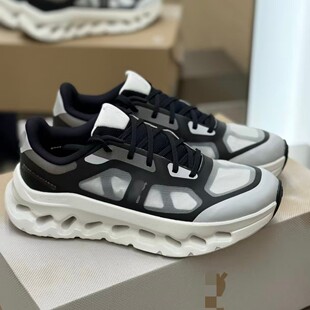 o��n�� cloudtil remix�ܲ�Ь�W�����m͸��������e�ٴ��\��Ь