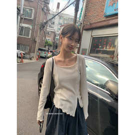 清仓不退换设计甜美开叉方领长袖T恤女秋修身显瘦短款上衣K30787