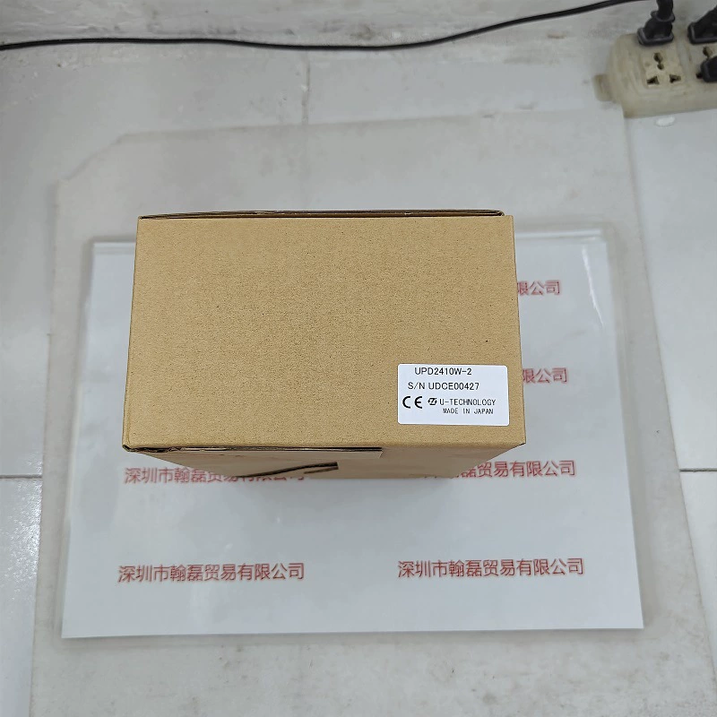 Контроллер источника света U-TECHNOLOGY UPD2410W-2 бывший в употреблении, разобранная точка