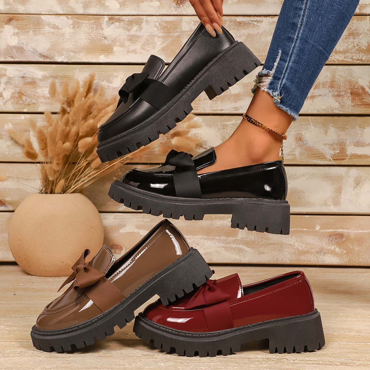 Britische Damen-Slipper aus Leder mit Schleife, Übergröße, Blockabsatz, gekreuzter Riemen, niedrigem Schaft, Herbst-Neuheit_voghion.com