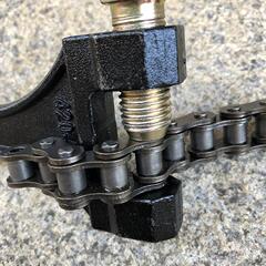 チェーン切断器のチェーン分解器のオートバイの大きいチェーンの取り外しの専用の工具の通用の万能のチェーンの解体器のチェーンの解体器