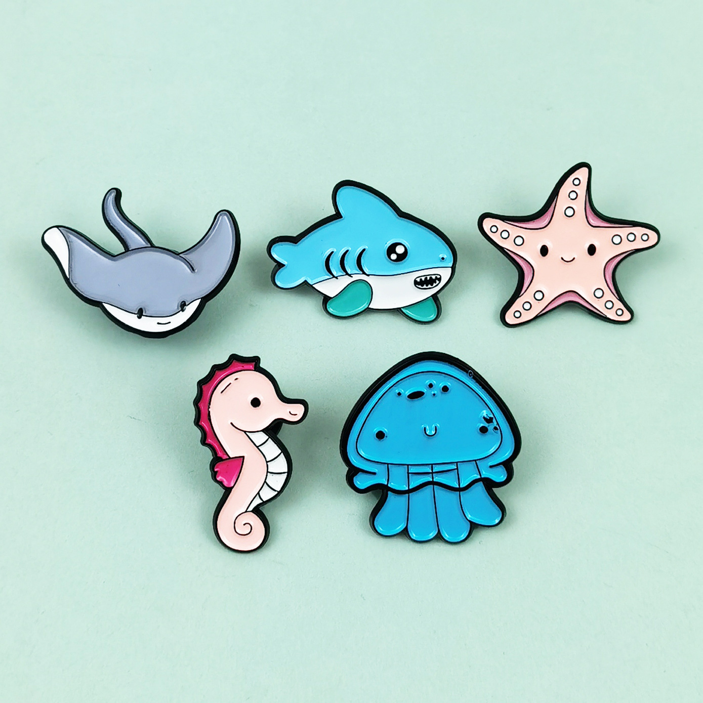 Insignia creativa de animales marinos Dibujos animados linda forma regalo joyería broche transfronterizo ins metal ropa collar