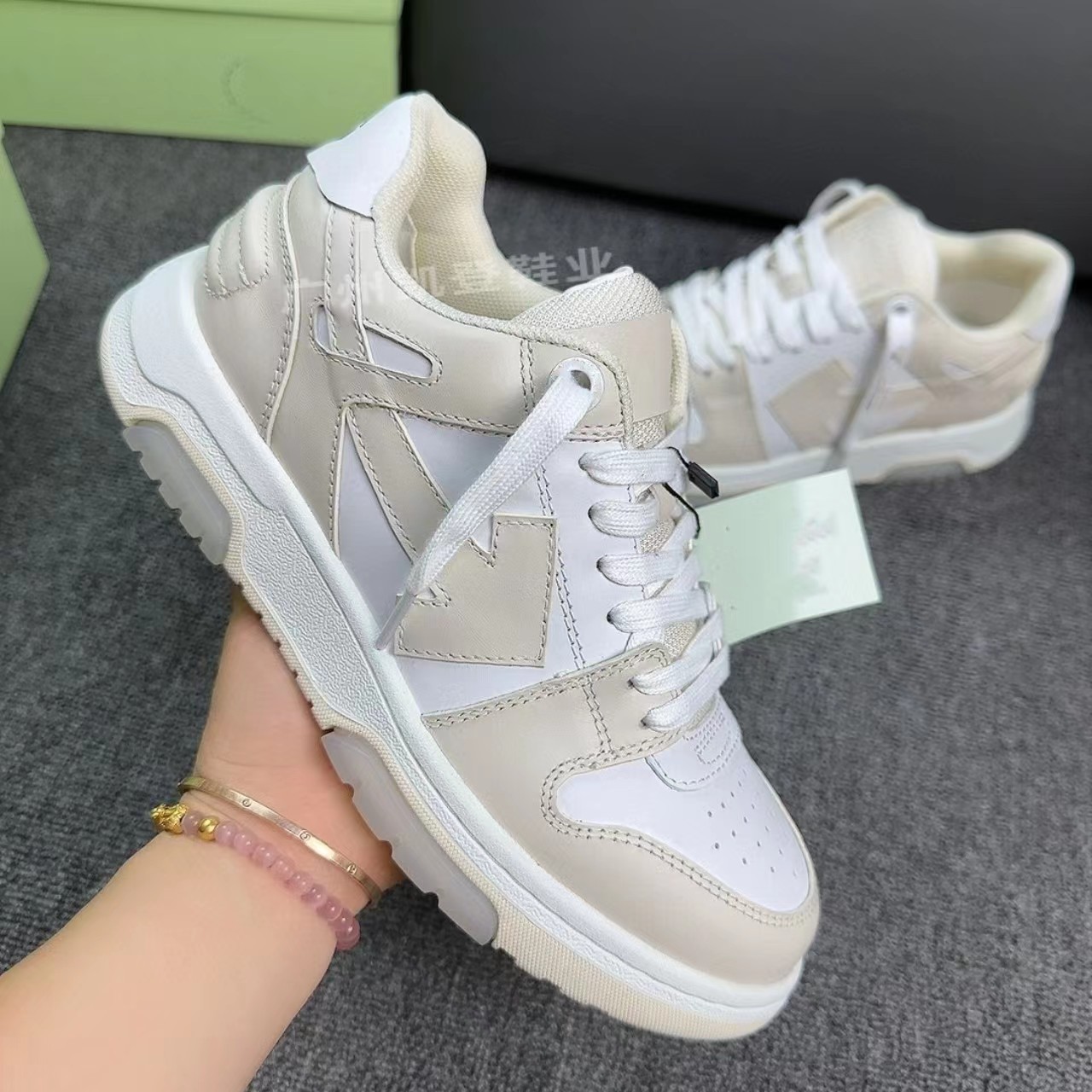 White apricot