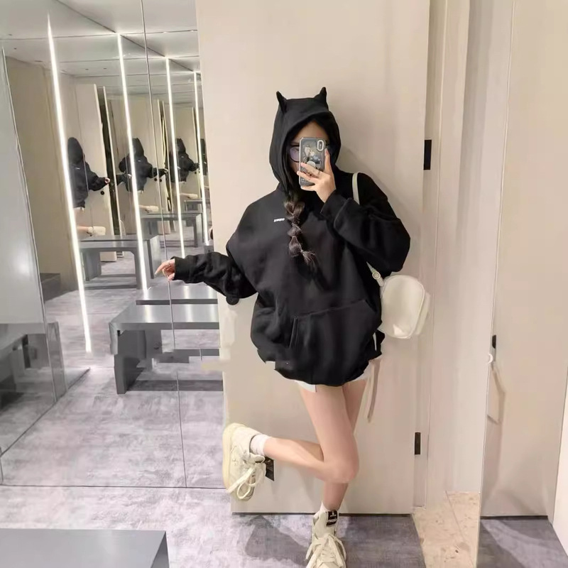 Autumn chic new Jin Zhini with sweet sweater Korean black devil horn hooded long sleeve sweater women
