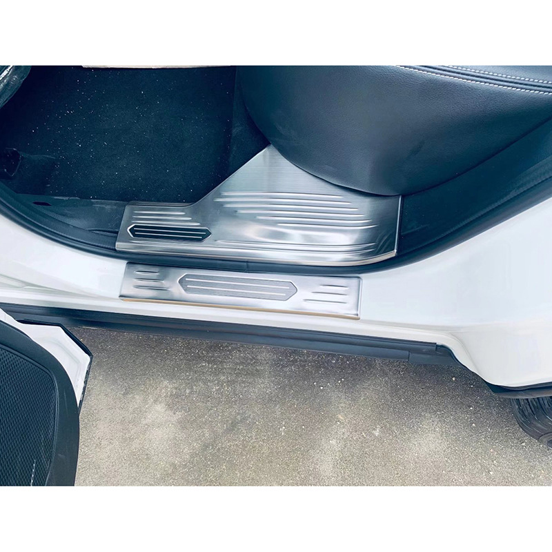 Suitable for 22-25 Models of Nissan X-Trail Rogue Japanese Version Interior and Exterior Rear Guard Panels Tailgate Guard Panels for Automobiles