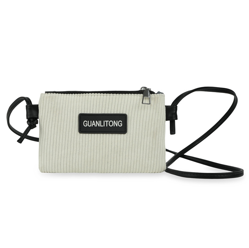 Bolsos de hombro para niños y niñas de estilo coreano ligeros mini letras de cambio bolsas de acessorios para niños de lana sólida