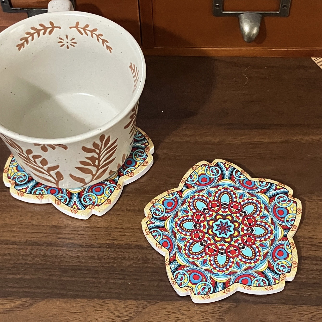 Transfronteriza nueva forma de pétalo en relieve tridimensional artesanía hogar creativo corcho estera de aislamiento de mesa de café de Europa y América estera