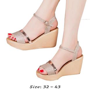 M 85499 Golden Platform Sandals ��ɫ�¸���Ь �羳�W��