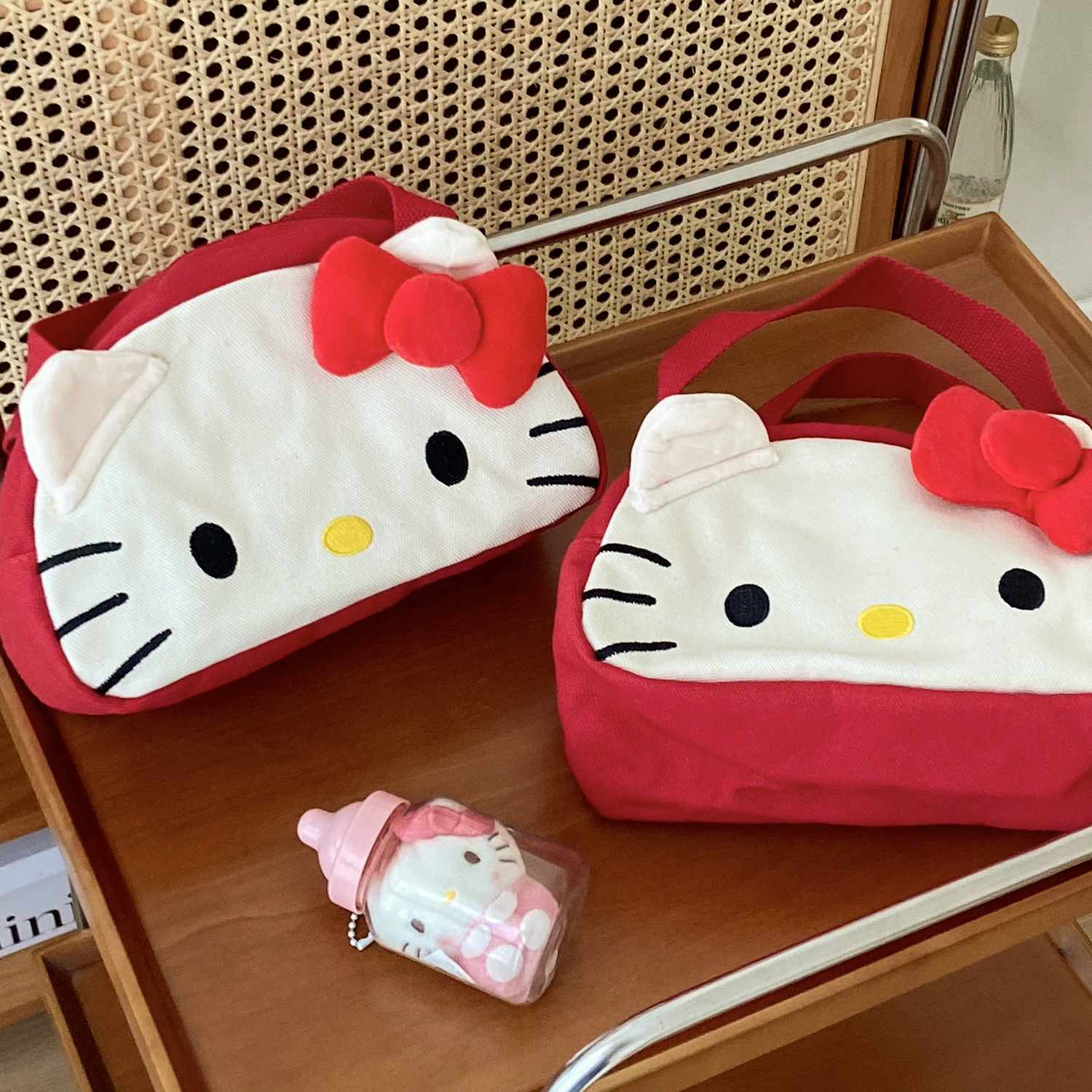 Ручной косметичка Japanese Cartoon Card Holder, холст 24×9×17 см, красная