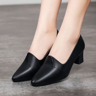 2024 Spring and Summer Mid-Heel Women's Versatile High-Heeled Leather Shoes, Soft Leather Mom Shoes, Office Shoes, Japanese Style