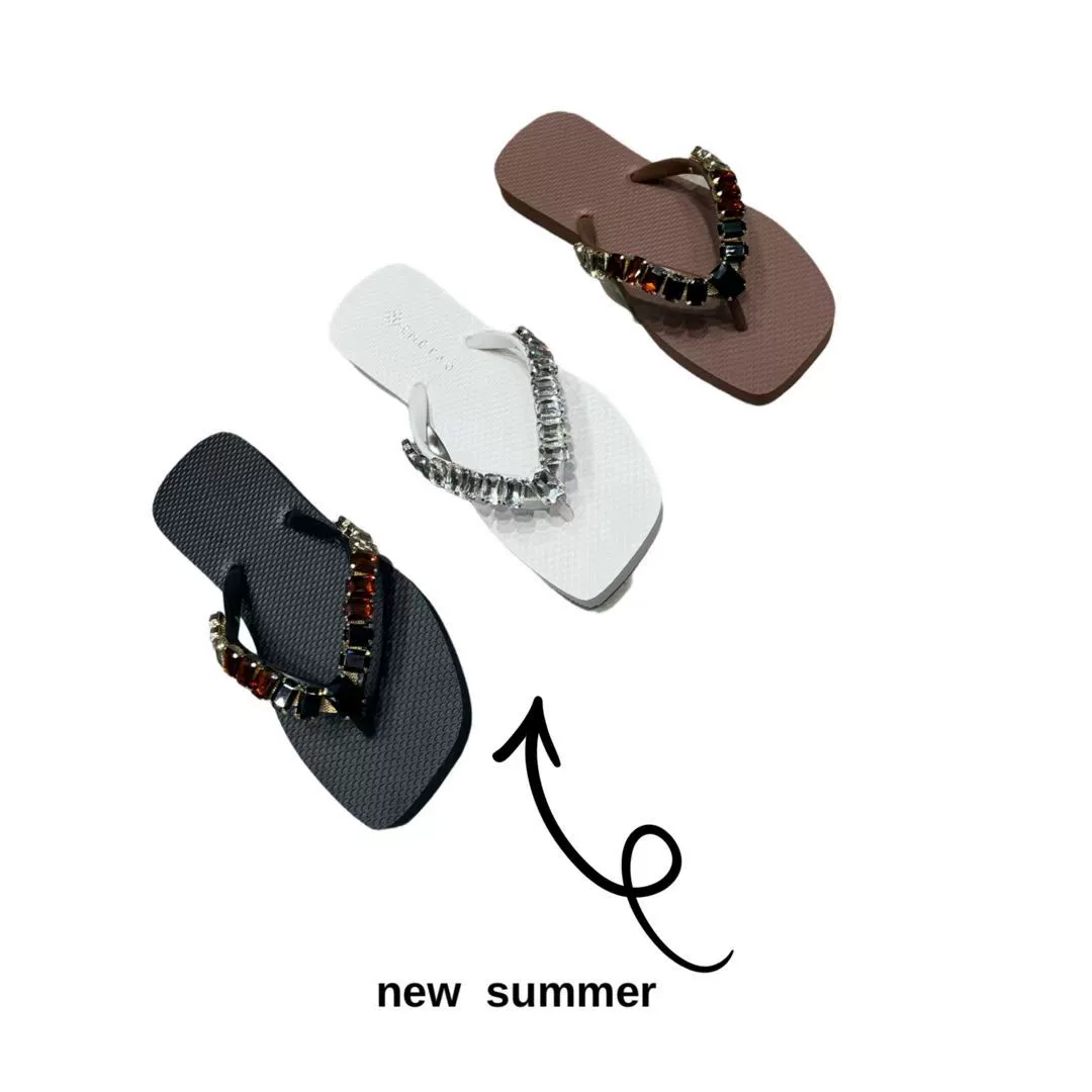 Zhetao2024 весна и лето новый резиновый противоскользящий шлепанец модная квадратная головка блестящий бриллиантовый пляж шлепанец