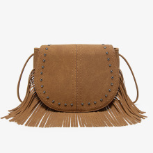 �羳����Ů2025�ﶬ������K�� б��� �����r�КW���L�R�����F؛