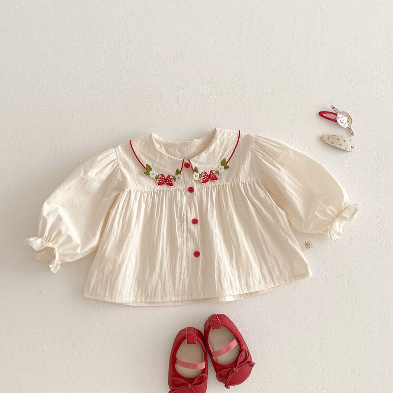 Girls' Stylish Shirts, Small Left and Right Spring Shirts, Huzhou Zhili Baby Korean Style Shirts, Children's Spring Strawberry Tops