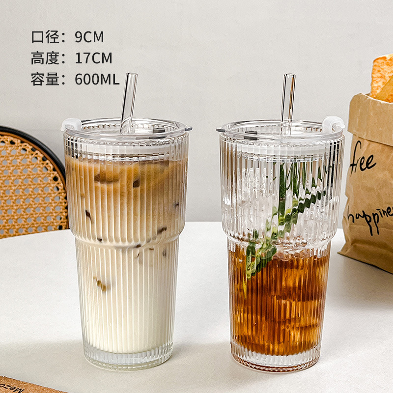 高颜値蓋付きストロー付き縦紋ガラスカップ大容量カップ夏氷コーヒーカップラテ飲料カップ|undefined