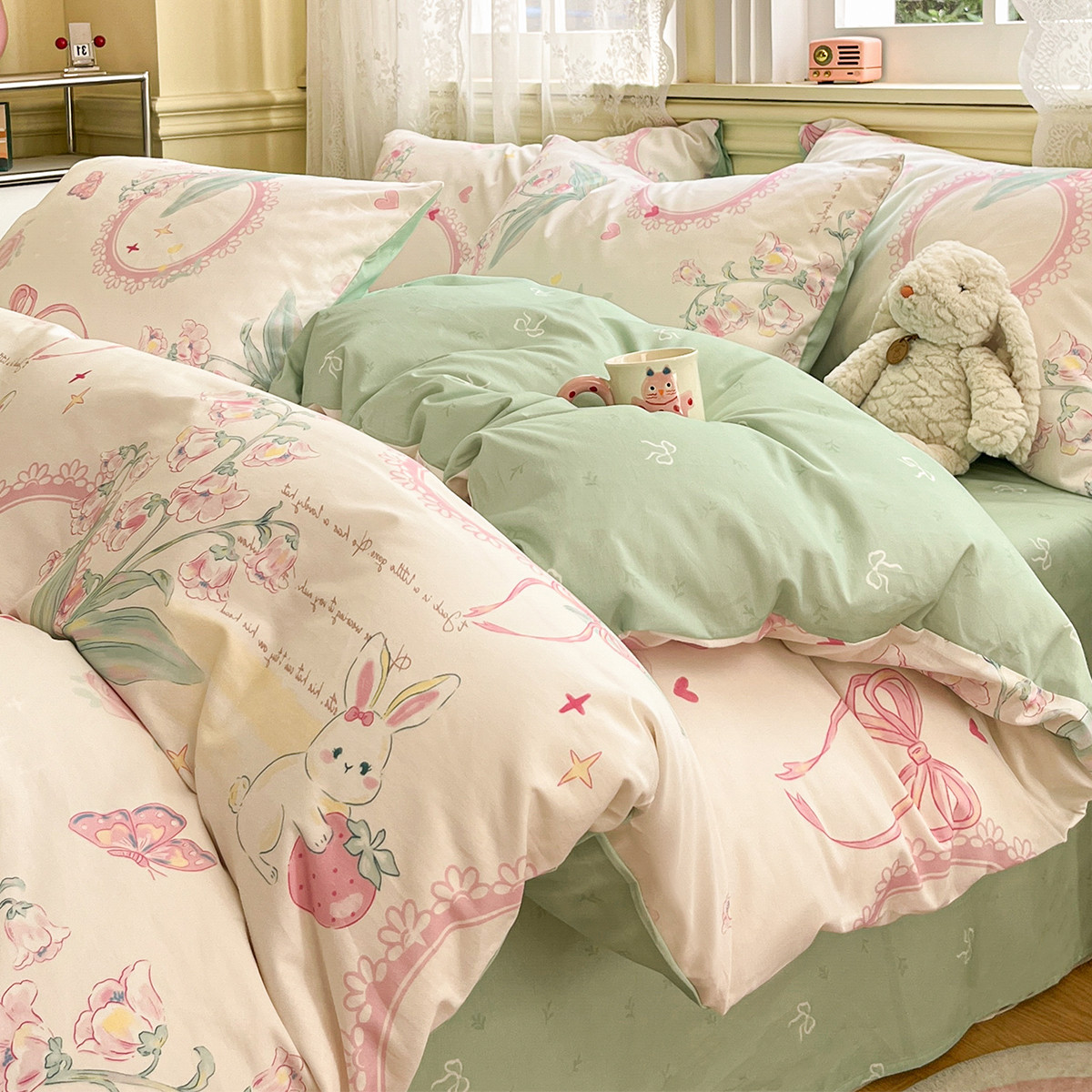 Juego de cuatro piezas de algodón puro, ropa de cama de algodón 100% estilo nuevo 2026, funda nórdica floral fresca, sábana, juego de tres piezas para dormitorio, sábana ajustable.