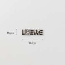 LEWE罗噫威连体金属字标服装辅料毛衣缝线扣饰品DIY装饰扣批发