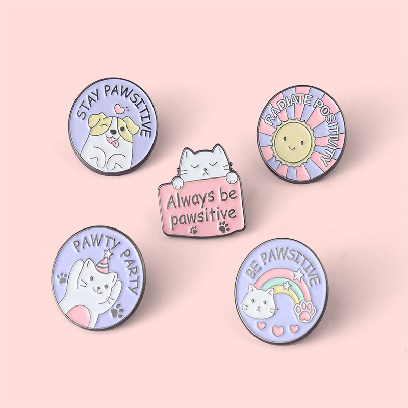 Daily Occasion Alloy Material Fashion Pin Dog Cat Alloy Stoving Varnish Unisex Brooches