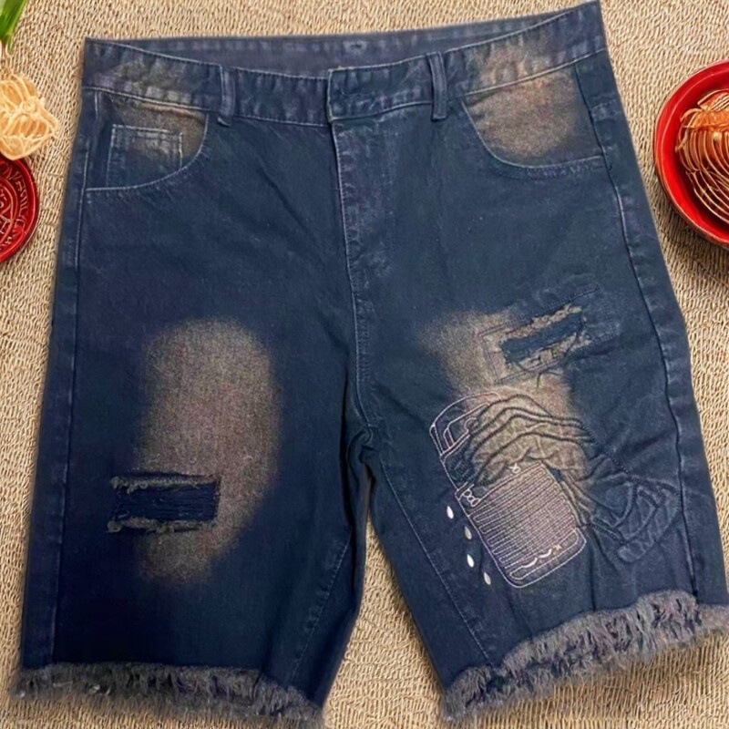 Vintage Heavy-Duty Men's Fashion Denim Mid-Length Pants with Large Pockets and Wave Tie-Dye Design