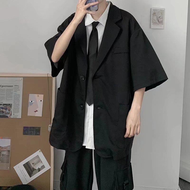 Traje casual de manga media de siete puntos de estilo maduro ligero de verano, chaqueta de traje pequeña suelta de moda para hombres, sentido delgado de alta gama