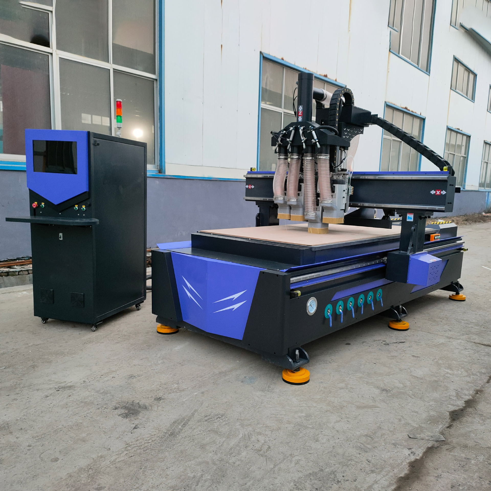 1328橱柜门移门木门数控板式家具开料机智能数控