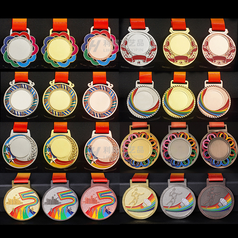 Medalla en stock al por mayor de metal pintura medalla conmemorativa personalizada actividad publicidad medalla pintura competencia medalla de oro