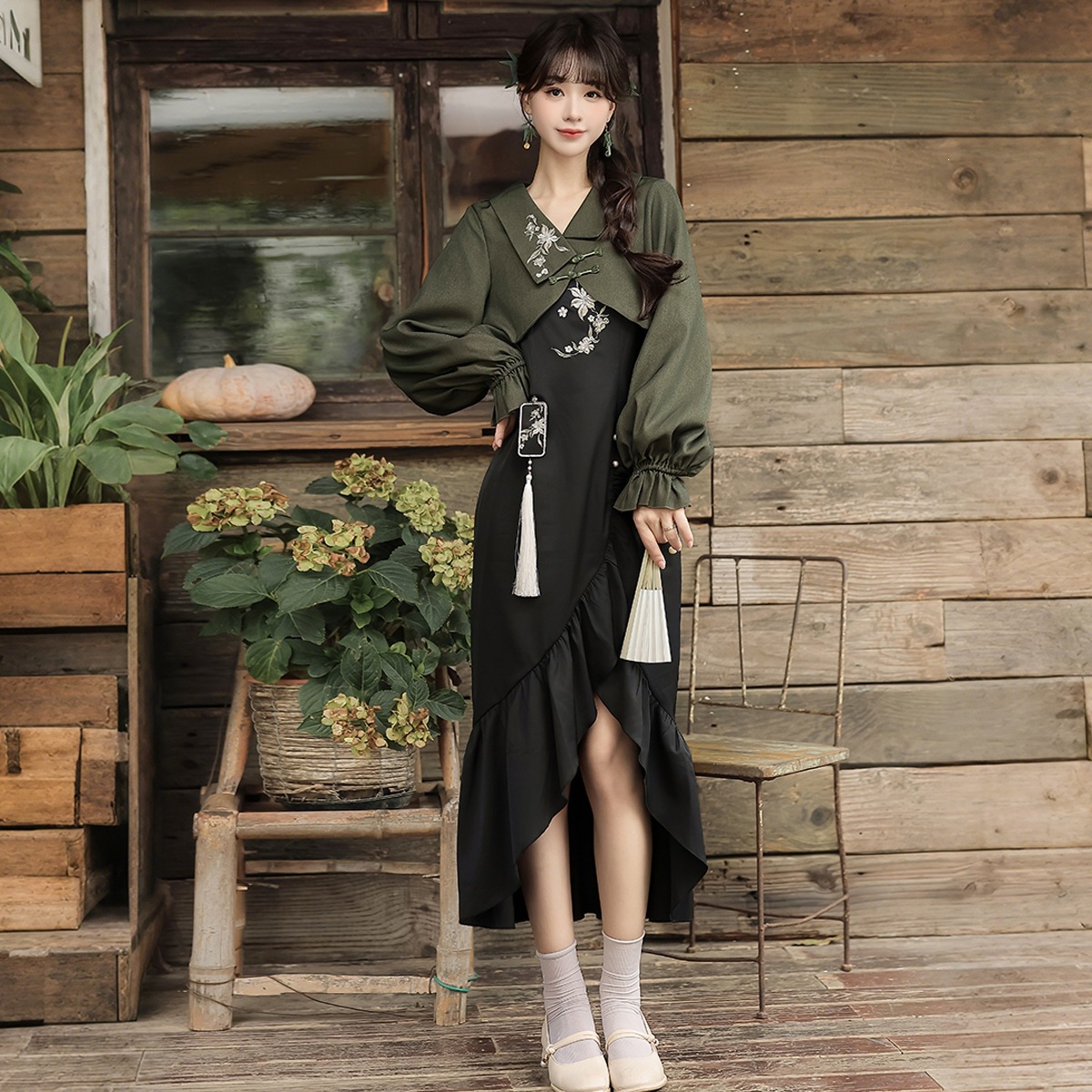倚梦阁原创雨后汀兰汉服女中国风汉元素新中式上衣吊带裙套装X298