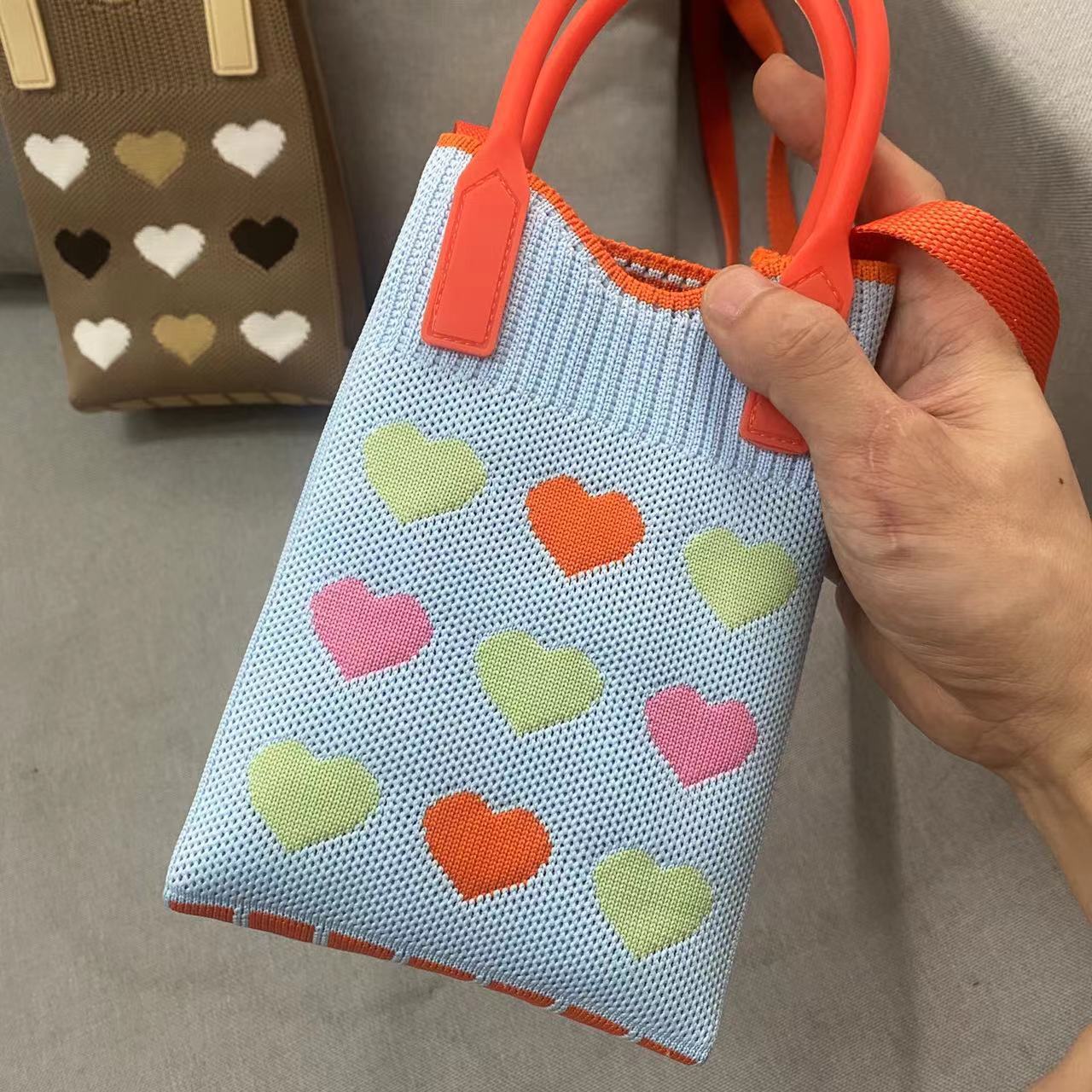 Nuevo amor bolso del teléfono móvil bolso de punto al por mayor de gran capacidad bolso de mano estudiante crossbody bolsa de lana fábrica