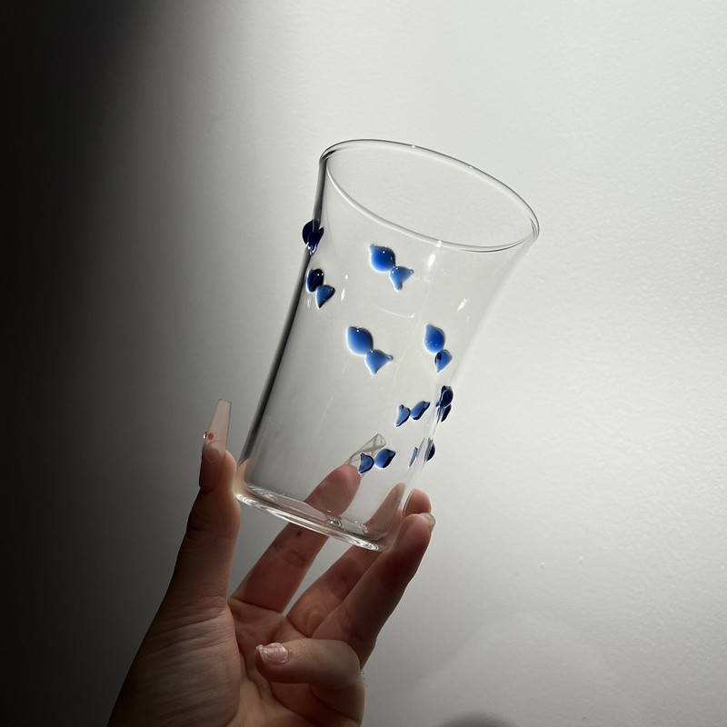 原创设计多巴胺发财小鱼快游礼物彩色耐高温高脚杯果汁杯鸡尾酒杯|undefined