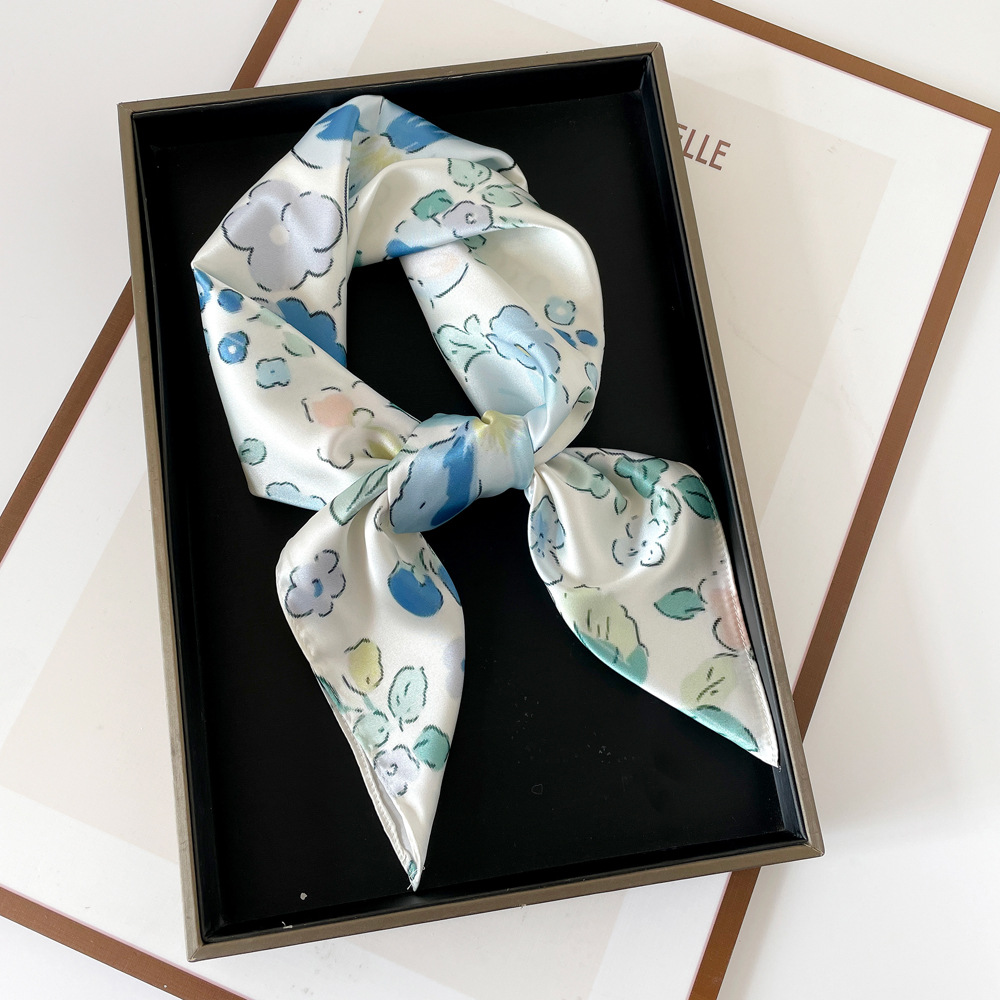 Femmes Élégant Style Vintage Bloc De Couleur Fleur Polyester Écharpe En Soie display picture 11