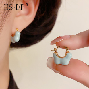 �nʽС���r�к��s����녶���ۚ��|С���p���OӋ�аٴ���h��Ȧ