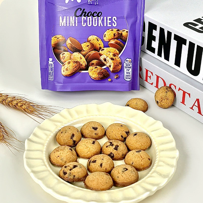 Печенье Milka Mini с шоколадной крошкой, импорт из Германии, 110 г