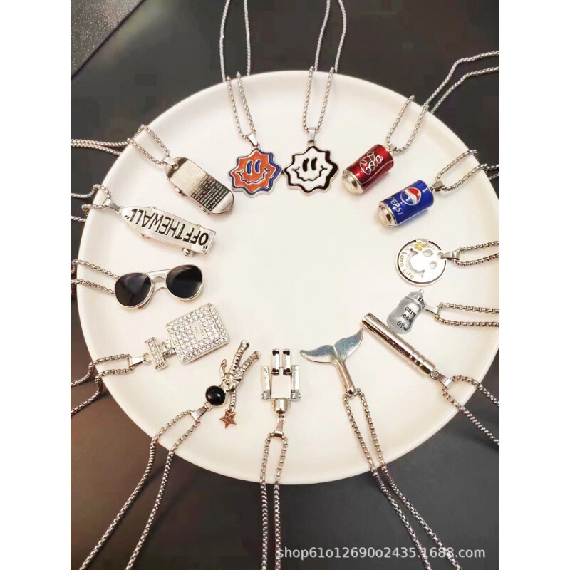 Fingertip Fashion Children's Necklace Female Personality Couple Pendant Male Hip-Hop All-Match Street Dance Show Accessories Wholesale Fingertip Fashion Children's Necklace Female Personality Couple Pendant Male Hip-Hop All-Match Street Dance Show Accessories Wholesale