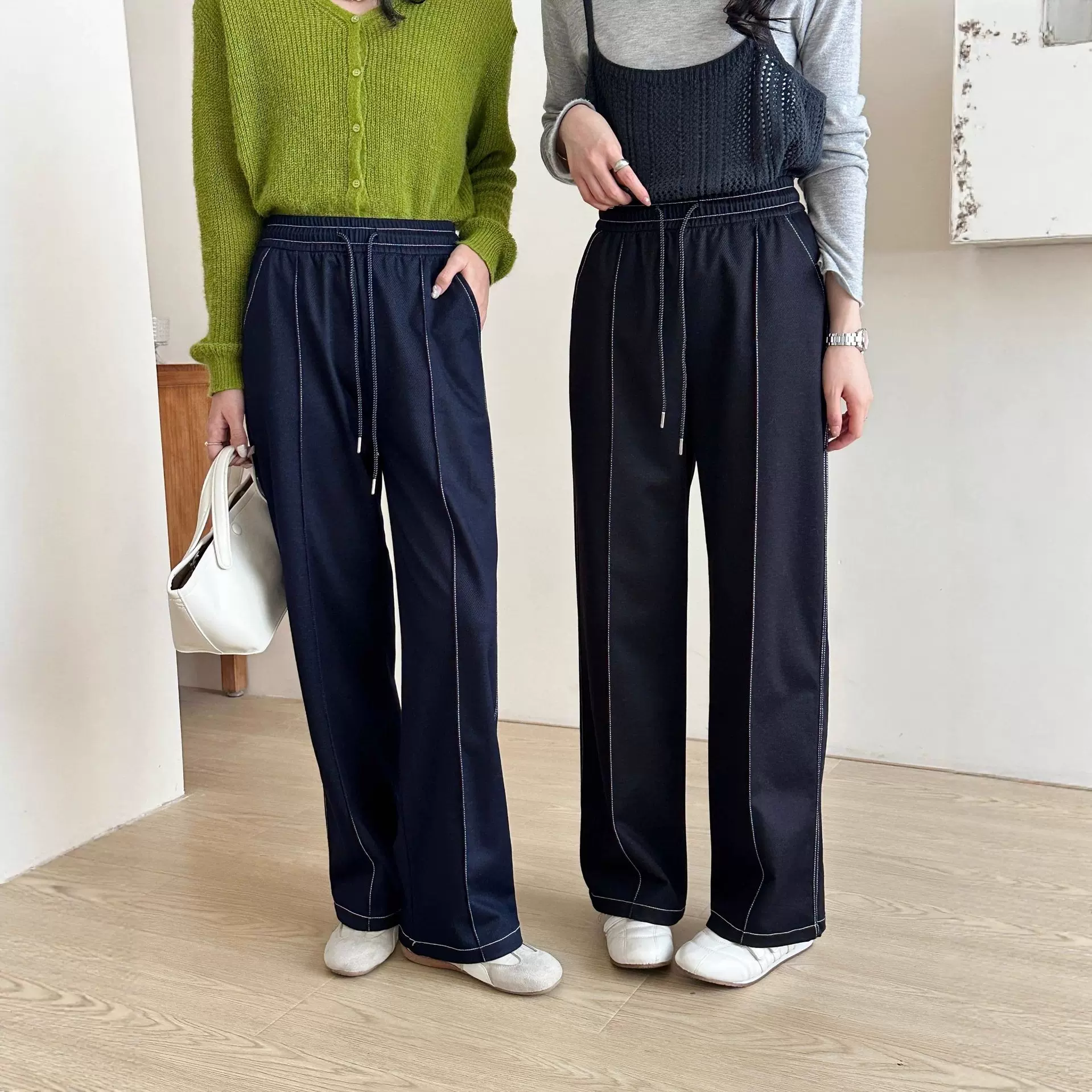 2025秋季新品松紧腰中线牛仔裤女大码梨形身材显瘦窄版阔腿休闲裤