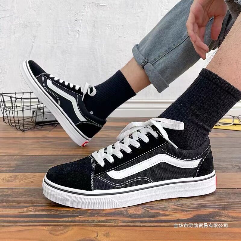 2026 Summer New Black Low-Top Canvas Shoes for Men and Couples, Casual Versatile Student Sports Niche Design Sneakers