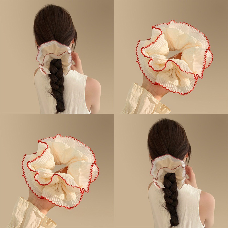 Cream big hairgrip