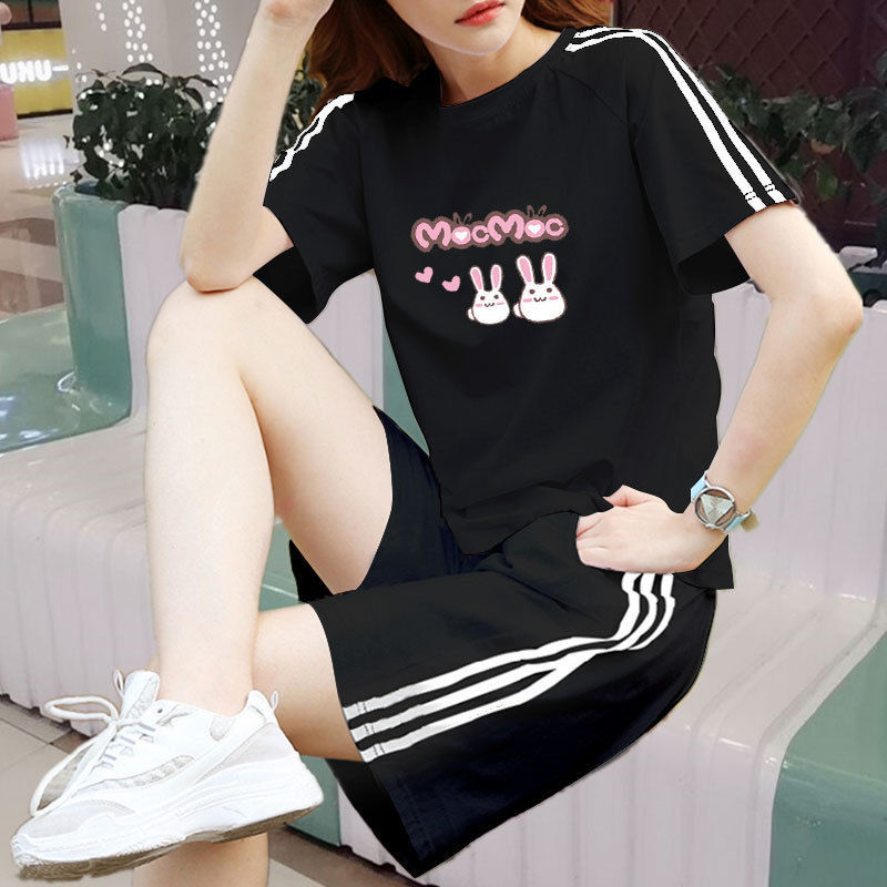 검은색 정장 2마리 토끼