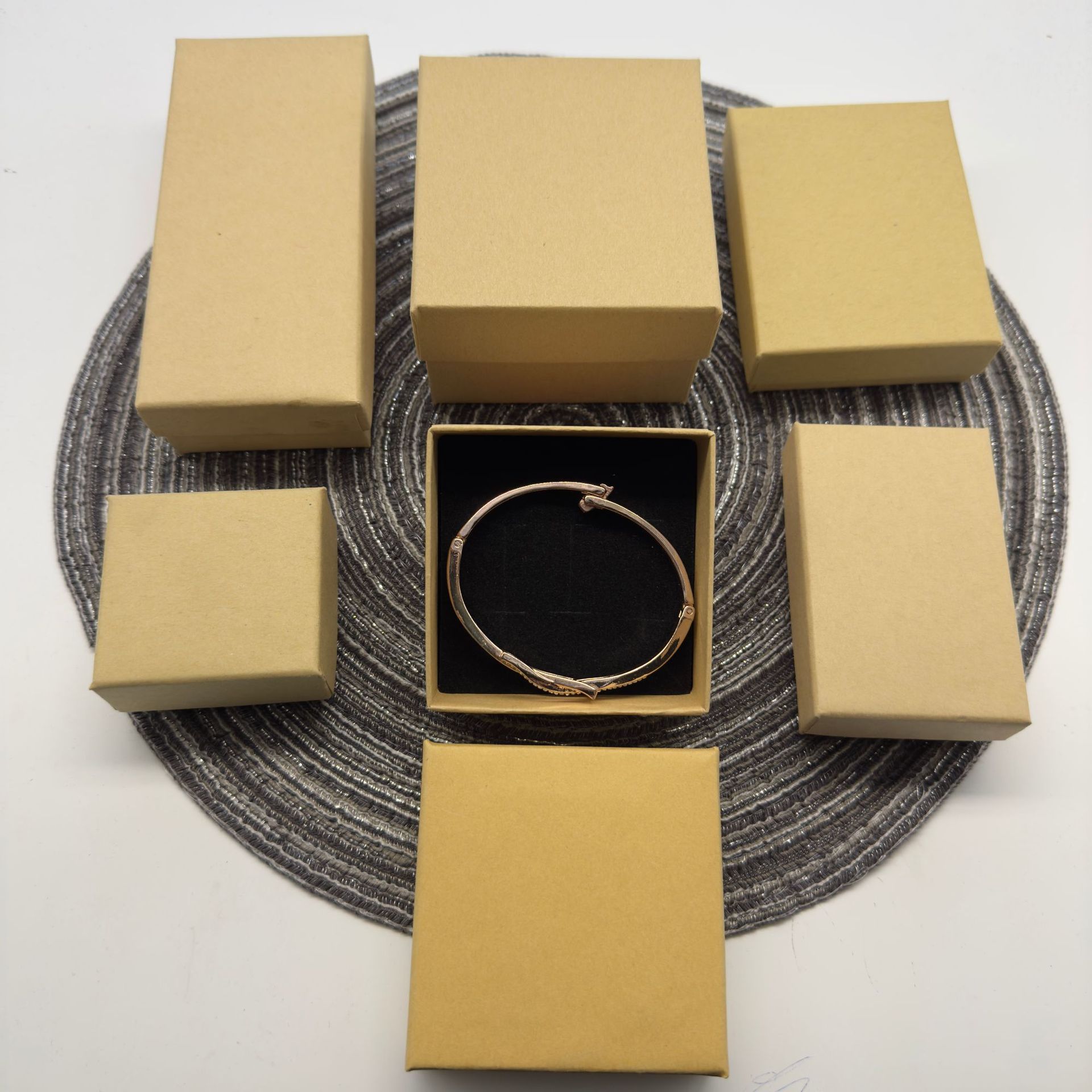 Factory Direct Kraft paper lid watch box jewelry box necklace box ring box wholesale
