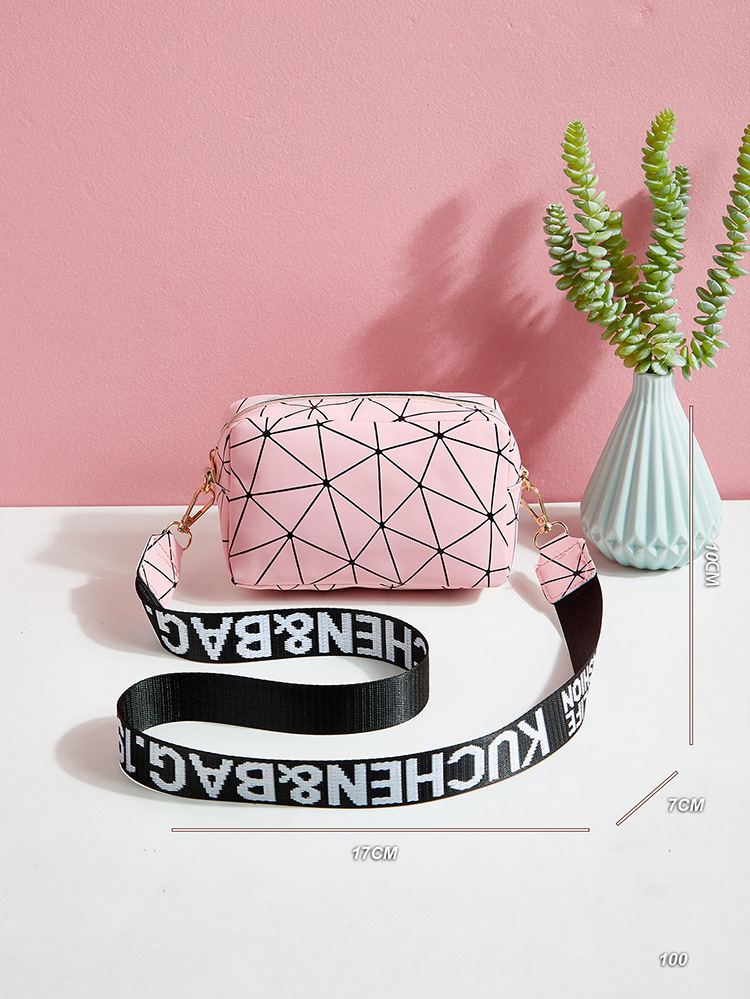 粉色黑线 (4).jpg