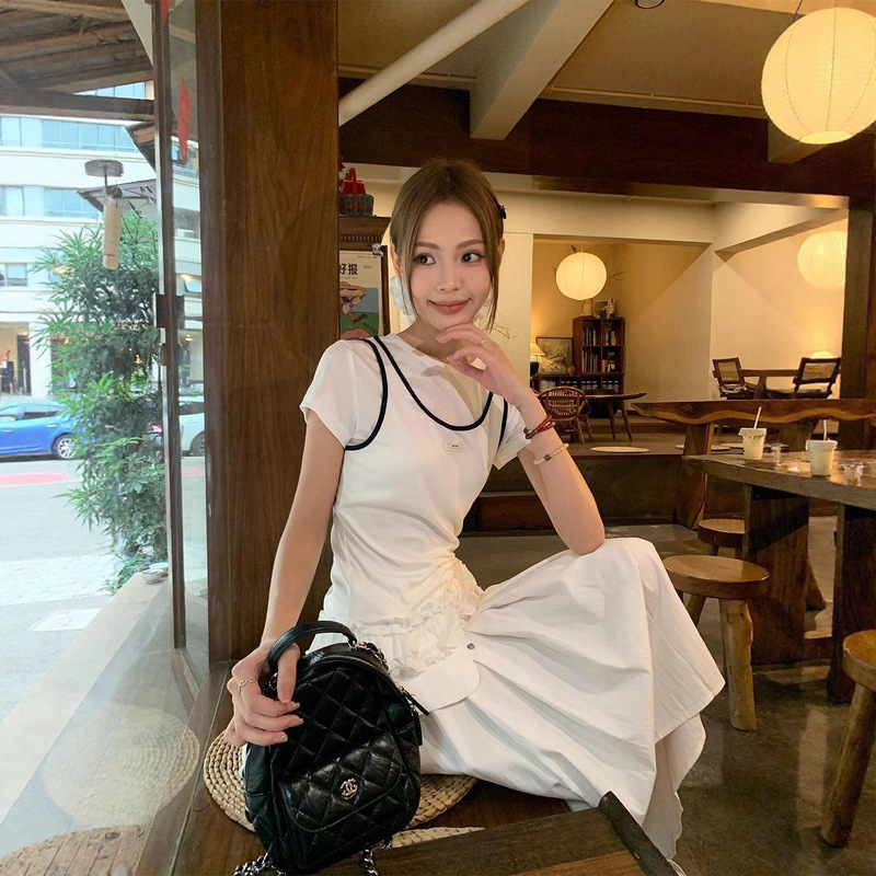 White Faux Two-Piece Regular Shoulder Short-Sleeve T-Shirt for Women, New Summer Style with Lace Hem, Slim Fit Versatile Design Top Trendy White Faux Two-Piece Regular Shoulder Short-Sleeve T-Shirt for Women, New Summer Style with Lace Hem, Slim Fit Versatile Design Top Trendy
