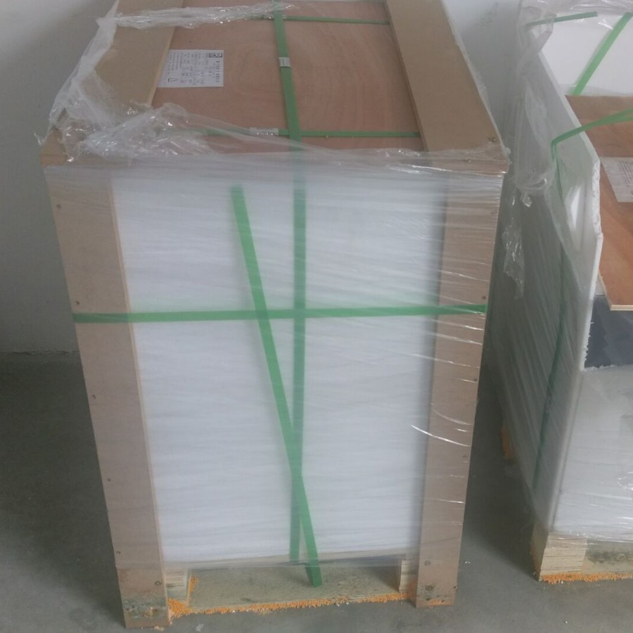 深圳哪里有可以用来做灯罩使用100线光栅胶片生产，做3D光栅材料