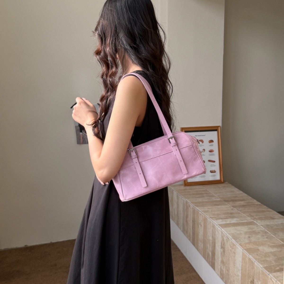Genuine Leather Luxury Bowling Bag For Women, Autumn/Winter New Retro Large Capacity Commuter Shoulder Handbag Underarm Bag - Thumbnail 5