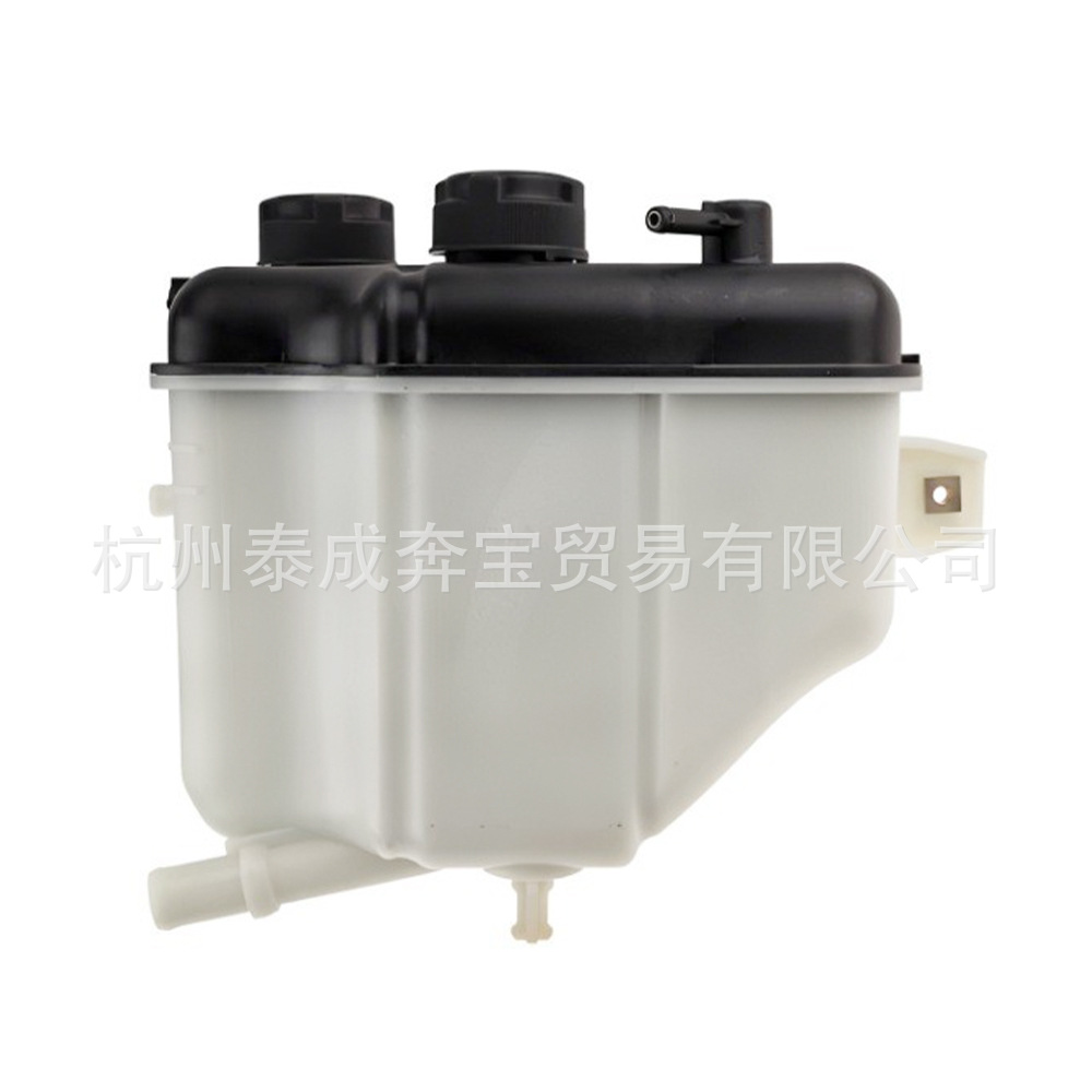 670031649, suitable for Maserati Quattroporte 3.8T M156, radiator water tank