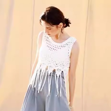 Wholesale knitted cotton-linen women's tops in white blank fabric with ethnic-style tie-dye pattern