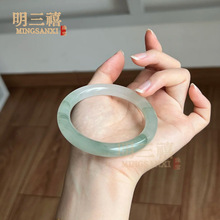 ��Ȼ�½����C��Ů��ɽ�会�A�l���C���p�����˗l���ɫ���N�h��