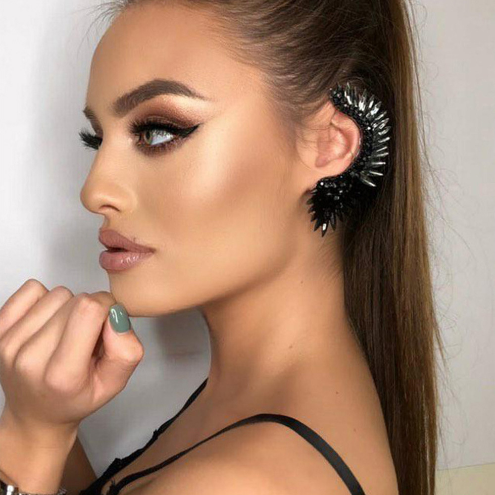 Nuevo estilo completo diamante exagerado clip de oreja estilo europeo y americano personalizado solo rhinestone pendientes intermitente accesorios pendientes