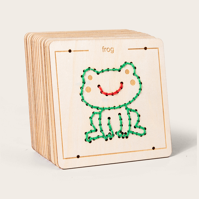 Nuevo juego de bordado de cuerda de madera Educación temprana para niños Ayudas didácticas Montessori Variedad de formas Tablero de hilo Juguetes al por mayor