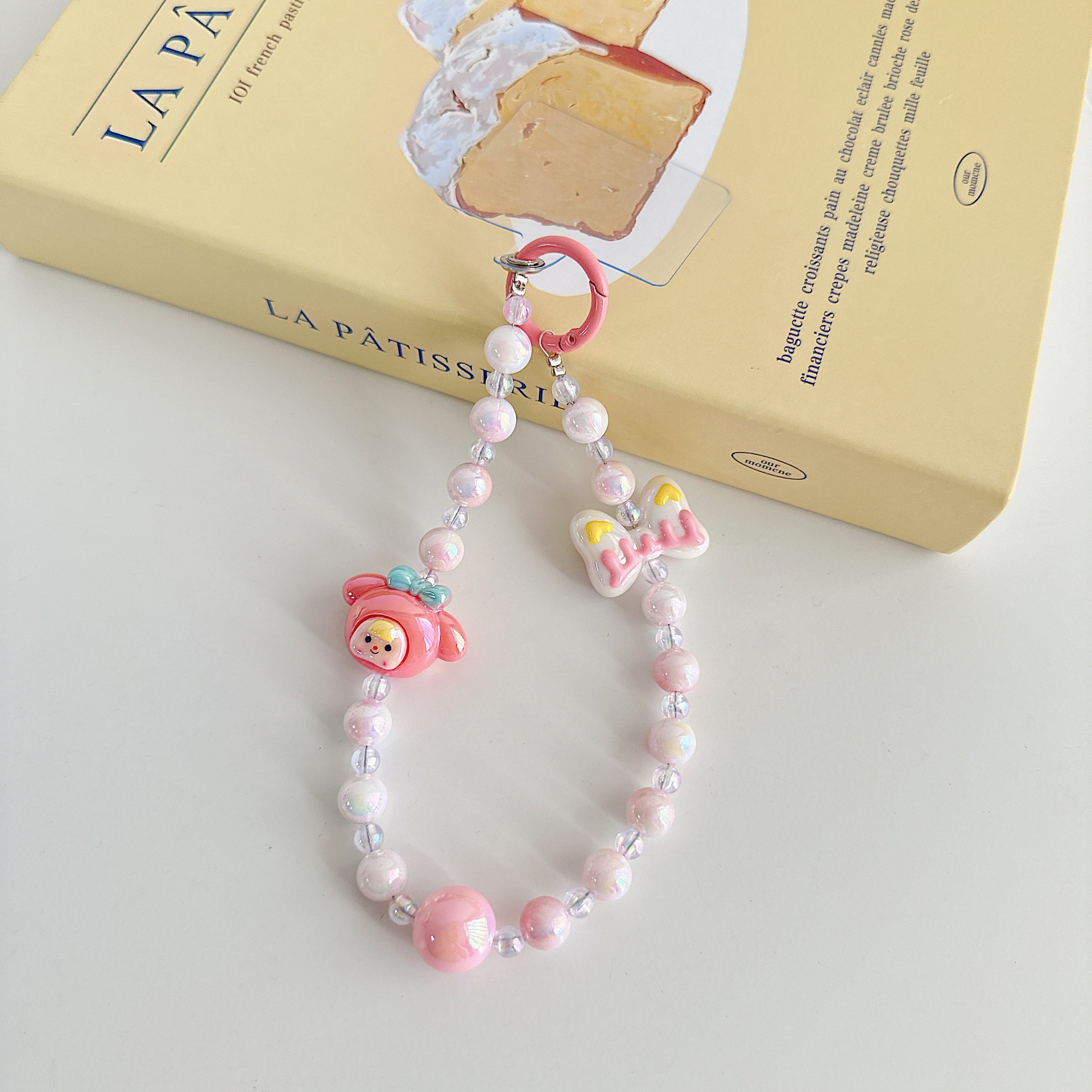 Dulce viento encantador cuentas de dibujos animados para teléfonos móviles colgante colgante colgante universal bolso colgante de cuentas hechas a mano colorido