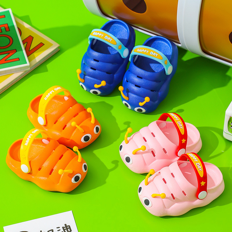 Sandalias de bebé verano Caterpillar zapatos de agujero Niños para niños y niñas infantiles antideslizantes de fondo suave anticolisión interior