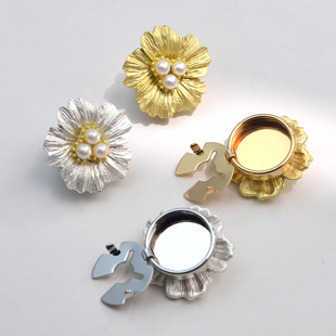 Button Cover Manufacturer Cross-Border Shirt Cufflinks Cuffs Golden Petals Rhinestone Jewelry Diamond Button Cover