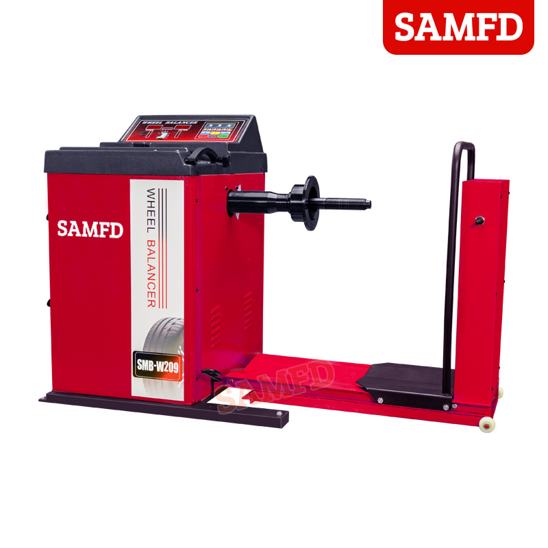 SAMFD tamaño coche universal máquina automática de equilibrio dinámico de neumáticos operación simple equipo de mantenimiento de automóviles suministro directo de fábrica